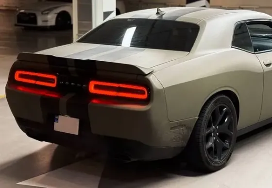 421 Прокат Dodge Challenger 3.6 л без водителя для фотосессии Киев