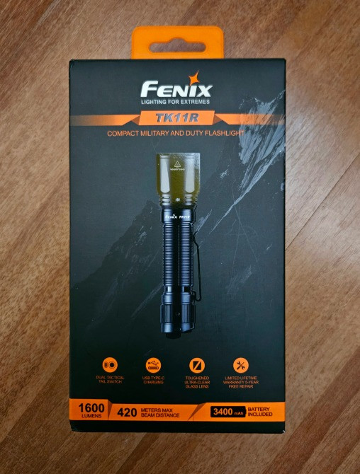 Продам тактических фонарик Fenix Tk11R Вінниця - зображення 2