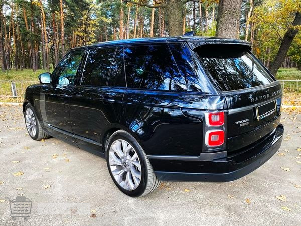 224 Range Rover Vogue 4, 4d черный на прокат без водителя с водителем Київ - зображення 3