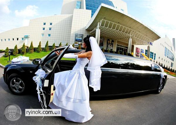 016 Лимузин Chrysler 300C черный аренда на свадьбу день рождения Київ - зображення 3