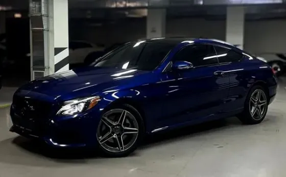 433 Авто без водителя Mercedes Benz С300 синий на прокат Киев