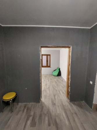 Дом 110 кв.м. с участком в удобном р-не, гараж с ямой, высокий забор, Марганець