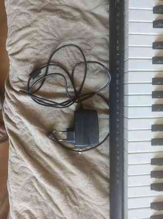 Продам синтезатор casio lk-240 Одесса