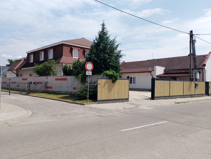 Два доми з учасником, м.Кошиці, Словакія Ужгород - зображення 1