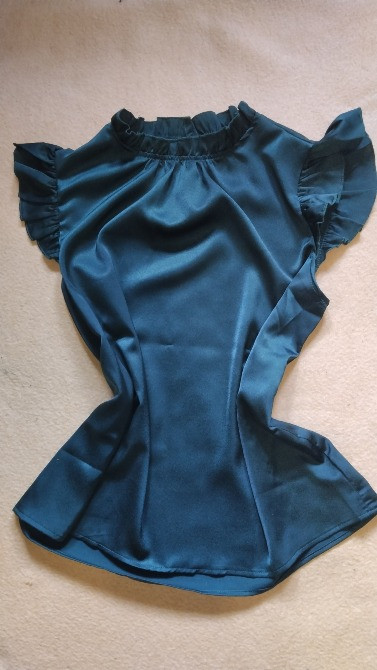 Продам нову жіночу атласну майку Львов - изображение 1