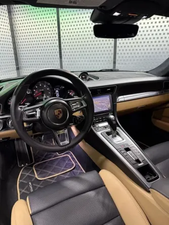 435 Прокат Porsche 911 S без водителя в Киеве (черный Киев