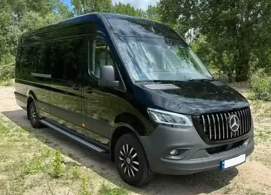 106 Mercedes-Benz Sprinter Vip класса для трансфера в Краков Варшава Київ