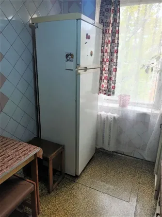 Перемога-3, Атб Варус, 2к.кв продам, 6/9, 33500 у.о, торг Днепр