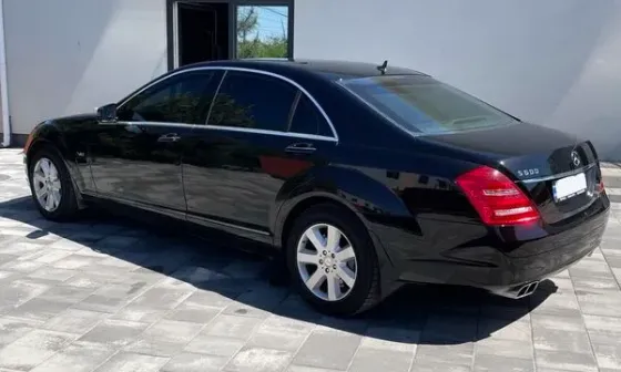 128 Бронированный Mercedes Benz W221 S600 Guard B7 на прокат Киев