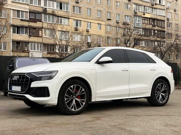 037 Внедорожник Audi Q8 S Line белая заказать на свадьбу Київ - зображення 5