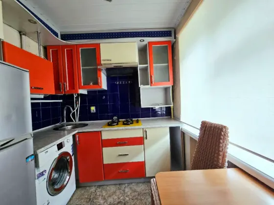 Сдам 1 ком/кв Центр/ ул.Староказацкая. Свет есть всегда Дніпро