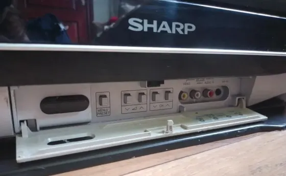 Телевізор кольоровий Sharp XFlat Slim 21S-Fx10U Біла Церква