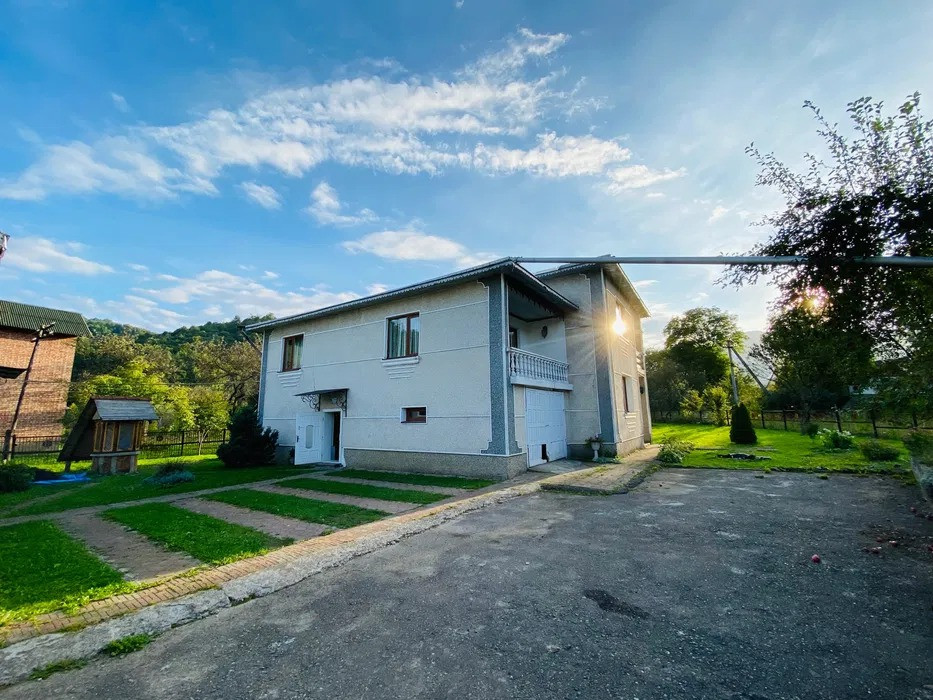 Продається чудовий будинок у мальовничій локації Косів - зображення 1