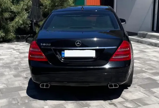 128 Бронированный Mercedes Benz W221 S600 Guard B7 на прокат Киев