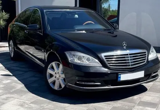 128 Бронированный Mercedes Benz W221 S600 Guard B7 на прокат Киев