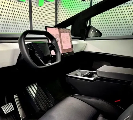 351 Tesla Cybertruck черный аренда на фотосессию съемки Київ