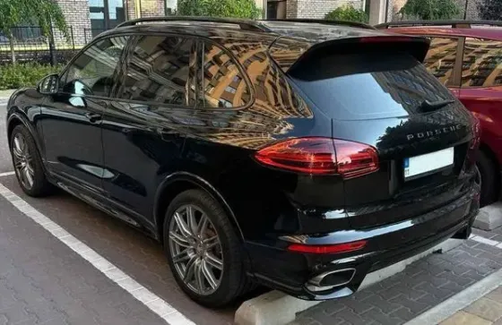 259 Аренда Porsche Cayenne черный на свадьбу с водителем Київ