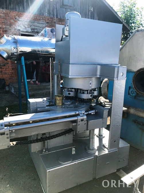 Закаточна машина для жестяної банки Б4-Кзк-79 Івано-Франківськ - зображення 1