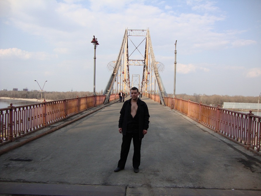 По фотографии расскажу о человеке Київ - зображення 1