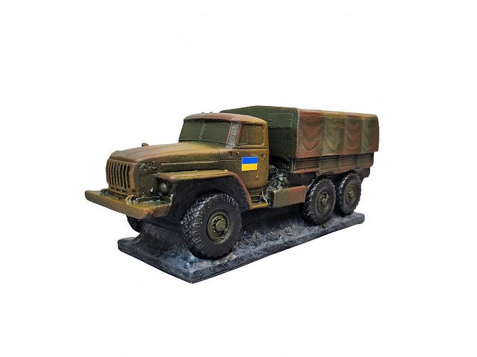 Статуэтка "Урал-4320" Львів - зображення 1
