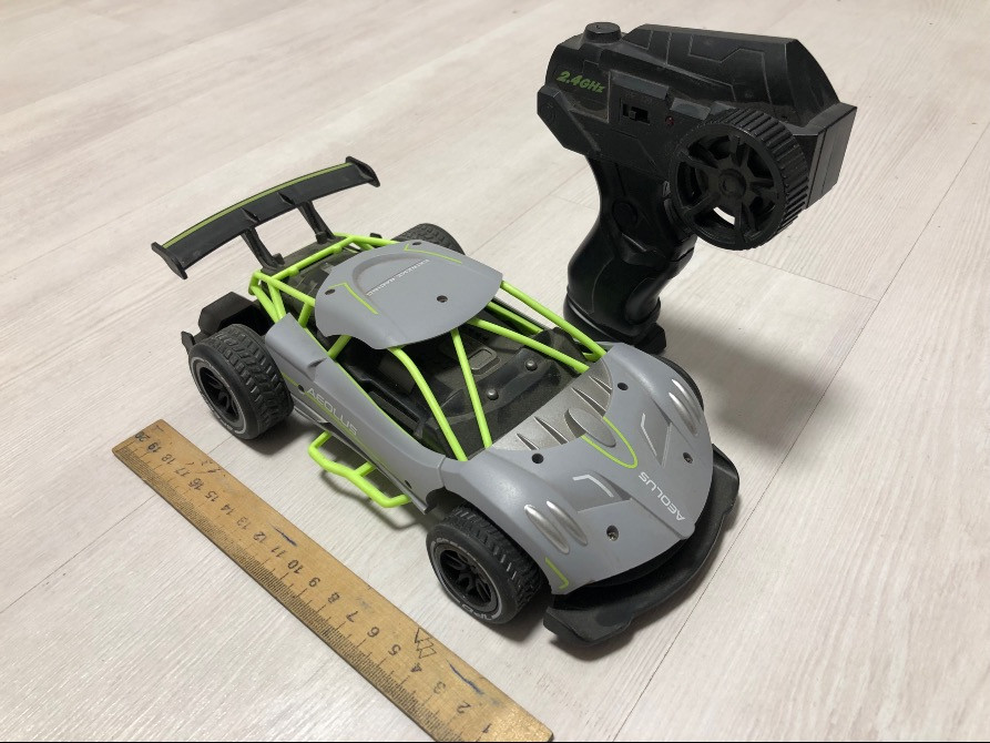 машинка на радіо управлінні б/у Киев - изображение 2