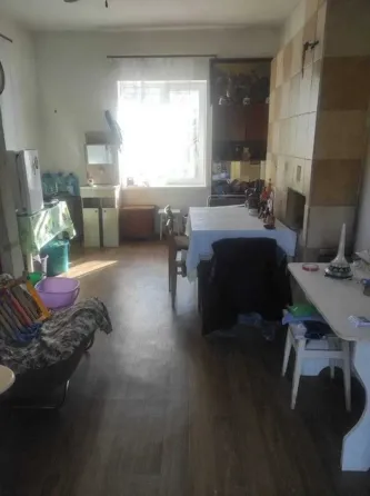 Продаж цегляного дому з ділянкою 9 сот. 2 пов. + гараж Ржищів