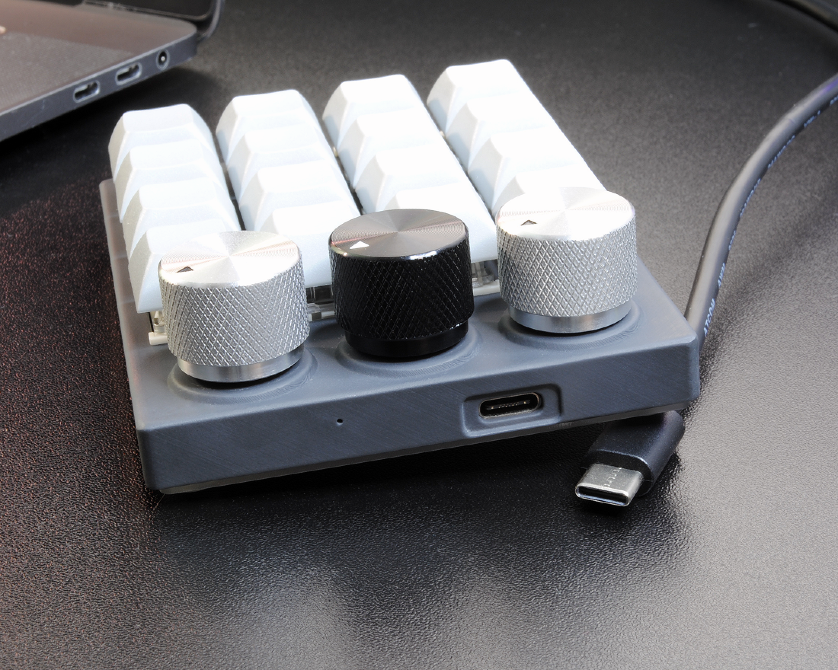 Макропад M-One з механічними свічами, Rgb підсвіткою і крутилками Івано-Франківськ - зображення 8