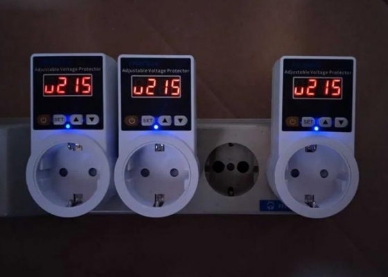 Реле напряжения, защита техники от скачков и перепадов напряжения Київ