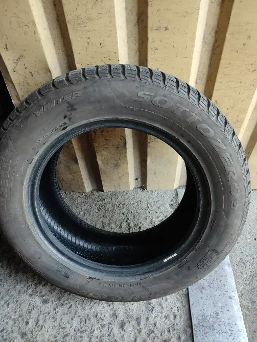 Продам шини зима Pirelli Sottozero3 б/у R16 215/60 комплект 4 шт Ладижин - зображення 4