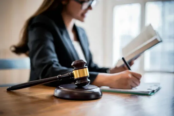 Місця реєстрації дитини через суд - адвокат у Києві Подільський район Киев - изображение 1