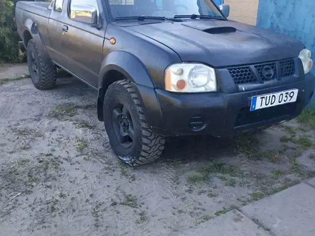 Продам Nissan Navara 2.5 Дизель Днепр - изображение 1