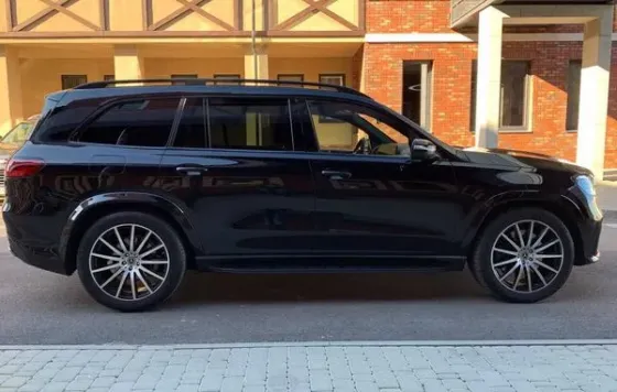 250 Внедорожник Mercedes Benz Gls Amg 400 аренда прокат без водителя Київ