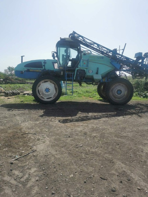 Продам оприскувач самохідний Берту 4000, 2006р. випуску Дніпро - зображення 3