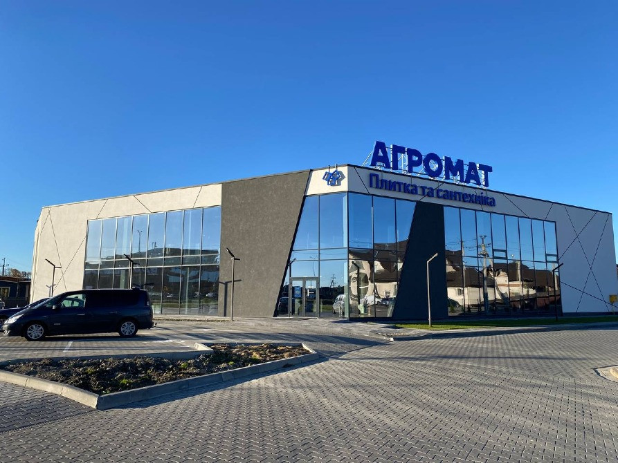 Оренда комерційного приміщення в с.Рованці Луцьк - зображення 2