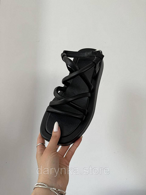 Чорні босоніжки перепліт масивна підошва Одеса - зображення 1