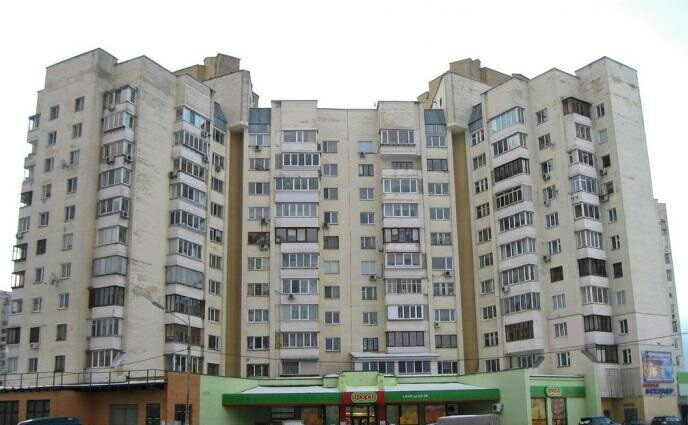 Терміново! 1 кім.квартира біля метро Харківська, Позняки Київ - зображення 1