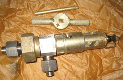 Вентиль кутовий газоподібний К 23134-010 Суми - зображення 1