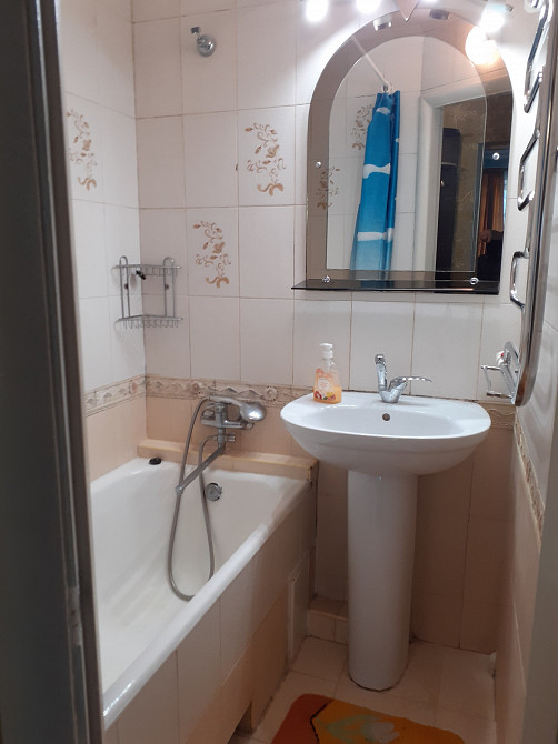 Снять 4-комнатную квартиру в Киеве. Центр. Метро Печерская, посуточно Киев - изображение 19