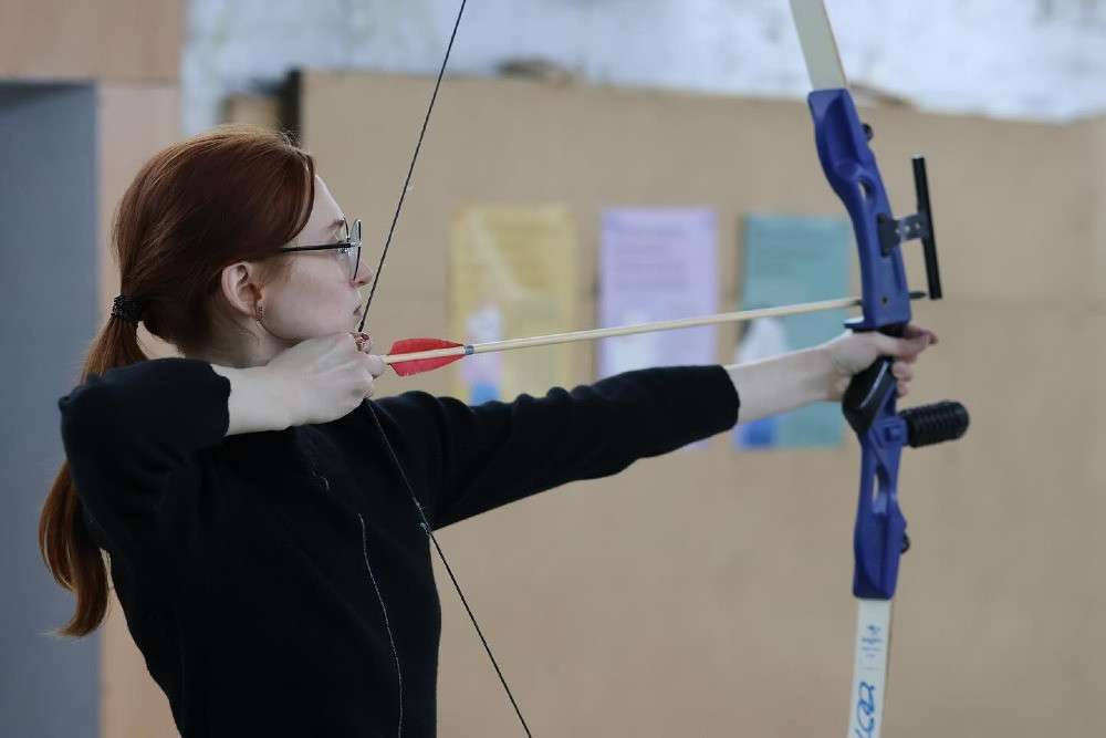 Подаpyнкові сертифікати на cmpільбу з лука Київ - зображення 1