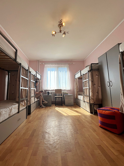 Здається місце в кімнаті на Лівобережній. Найзатишніший Хостел Київ - зображення 9