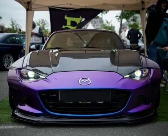 219 Mazda Miata ND кабриолет с водителем на съемки фотосессии Київ