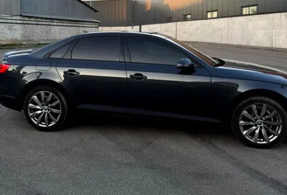 139 Прокат авто Audi A4 без водителя Киев