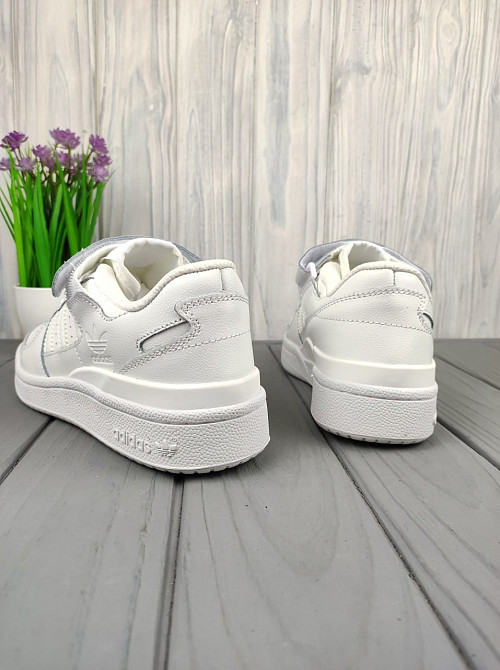 Жіночі кросівки Adidas Forum Low All White Дніпро - зображення 7