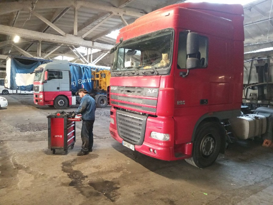 Грузовое Сто Ремонт грузовиков автоцистерн полуприцепов Tir, Выезд Запоріжжя - зображення 2