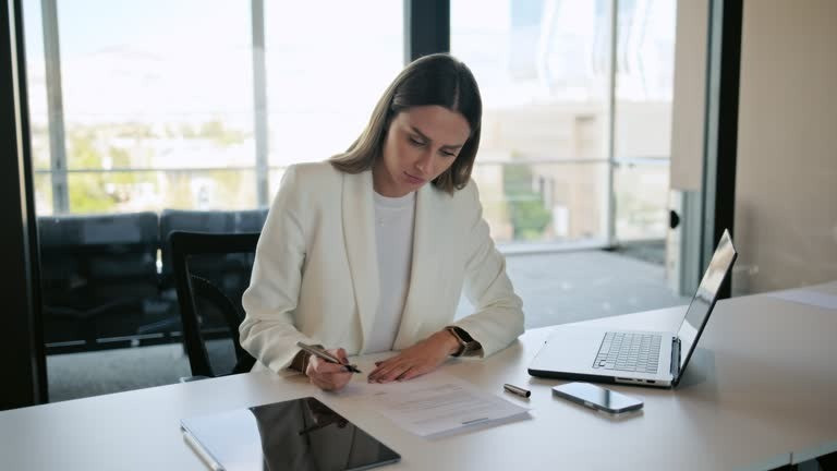 Юридична допомога з питань нерухомості та майнових спорів Київ Виногра Київ - зображення 1