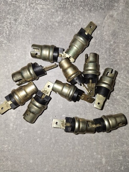 Патрон Лв211-329 щитка приборів 5320-3713010 Суми - зображення 1