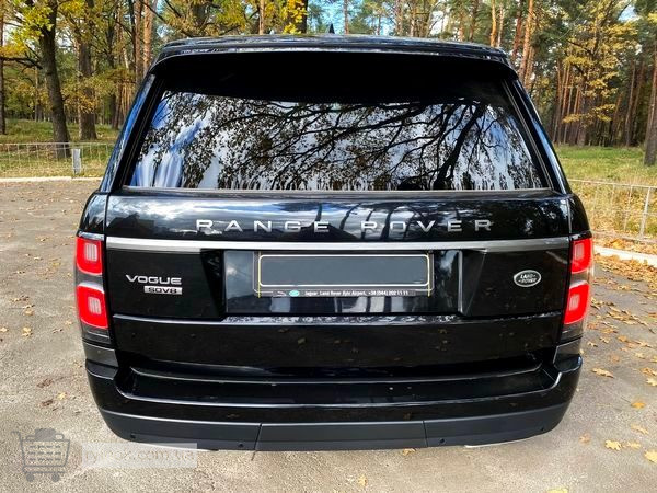 224 Range Rover Vogue 4, 4d черный на прокат без водителя с водителем Київ - зображення 6