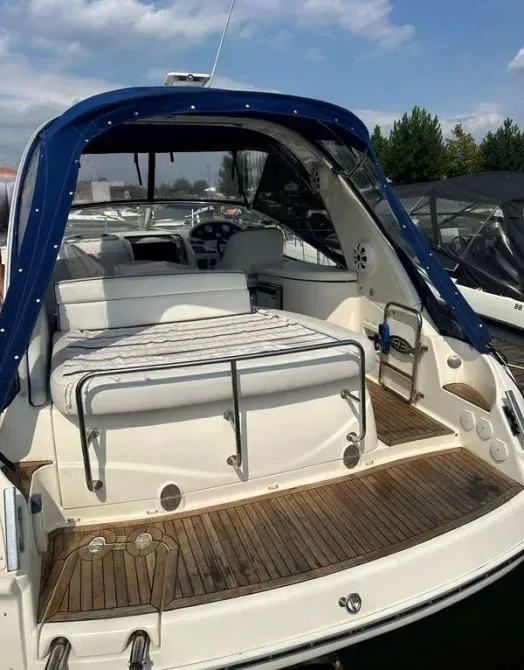 Аренда Vip яхты Bavaria 27 в Киеве — яхта на день рождения, фотосессию Київ - зображення 4