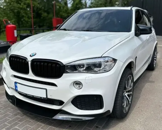 059 Джип на свадьбу Bmw X5 белый с водителем Київ