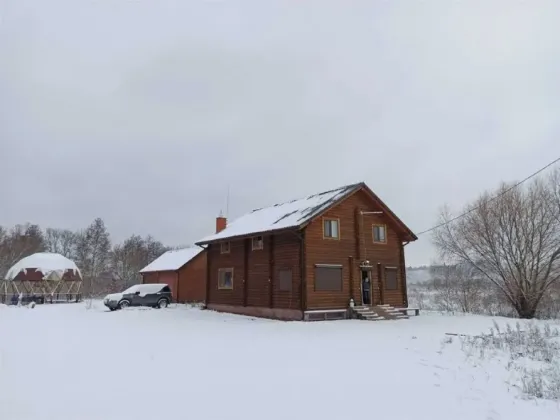 Унікальне місце на березі ріки Рось Будинок Гараж Баня вихід до води Богуслав